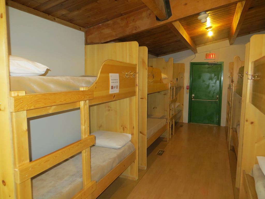 Hi Kananaskis Wilderness - Hostel Pokoj fotografie